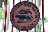 Bank Sentral India Habiskan $10 Miliar untuk Menaikkan Suku Bunga Jangka Pendek